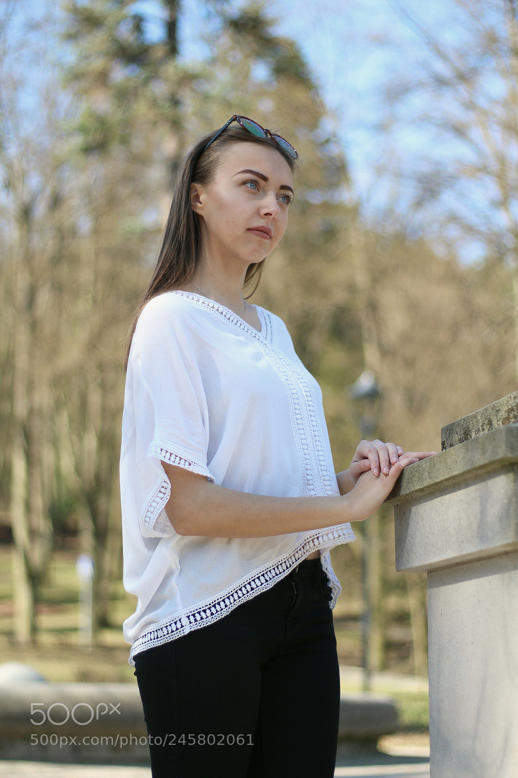 Canon EOS 700D (EOS Rebel T5i / EOS Kiss X7i) sample photo. Beauty outside and inside photography
