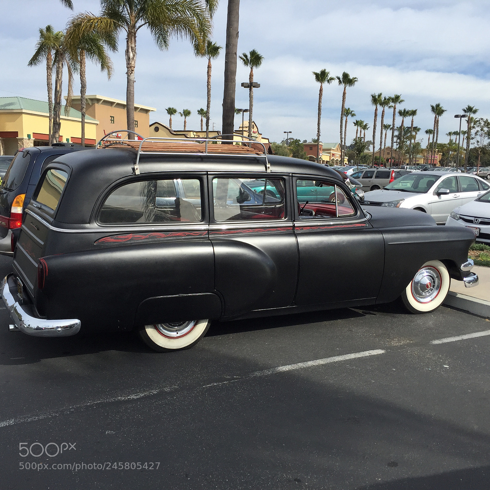 Apple iPhone 6 sample photo. First chevrolet suburban photography