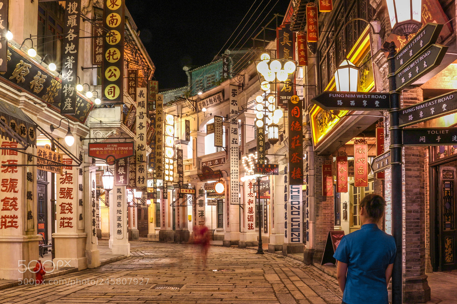 Canon EOS 700D (EOS Rebel T5i / EOS Kiss X7i) sample photo. Haikou qilou old street photography