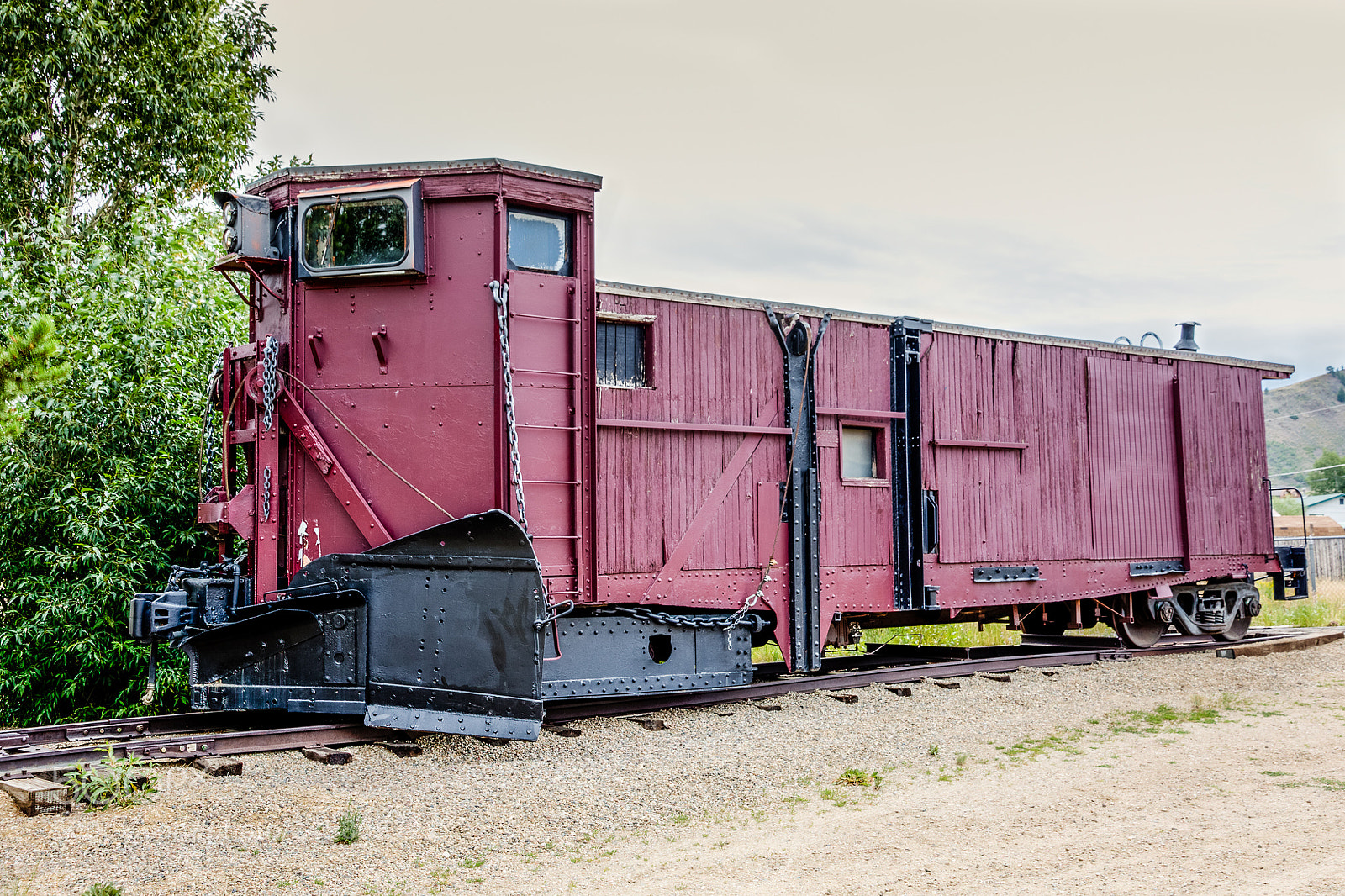 Canon EOS 7D Mark II sample photo. Old train snow plow photography