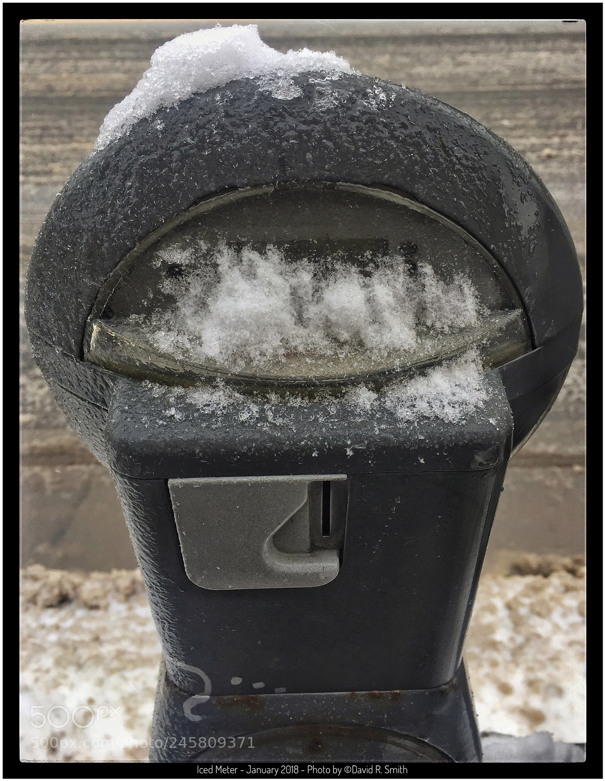 Apple iPhone 6 Plus sample photo. Iced meter - daily photography