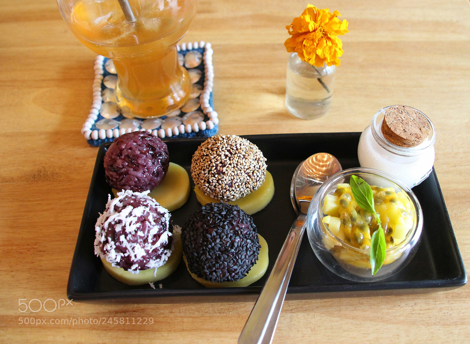 Canon EOS 100D (EOS Rebel SL1 / EOS Kiss X7) sample photo. Delicious photography