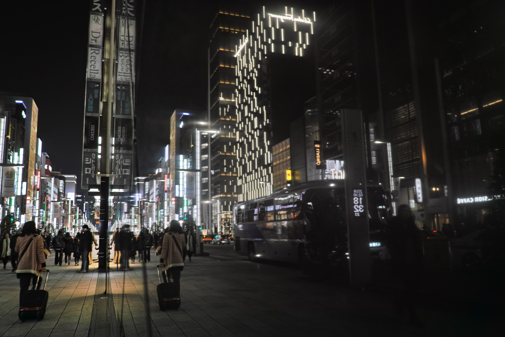 Sigma DP1 Merrill sample photo. 銀ブラ~ walking around ginza,tokyo~ photography