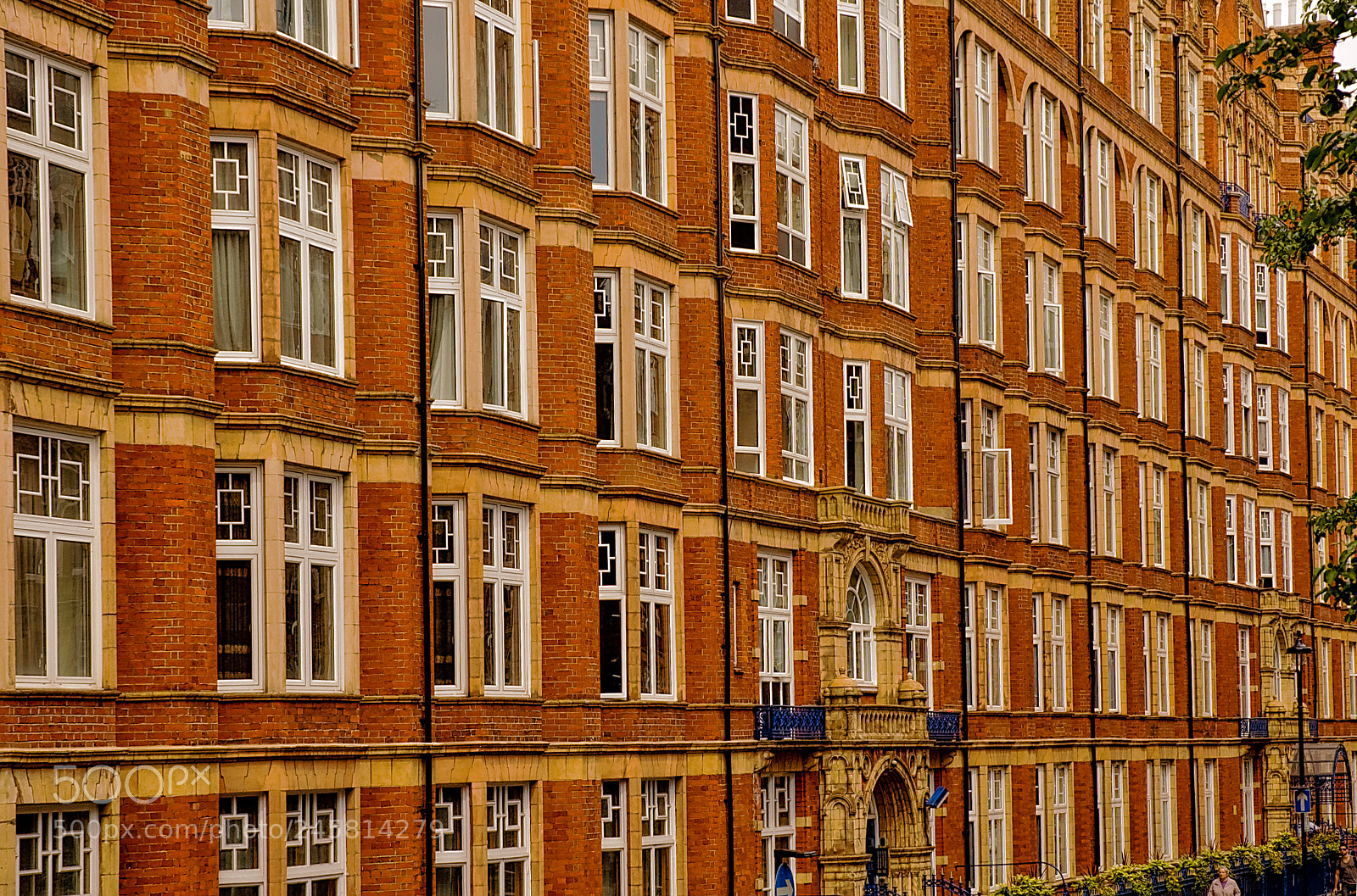Nikon D70 sample photo. London facade photography