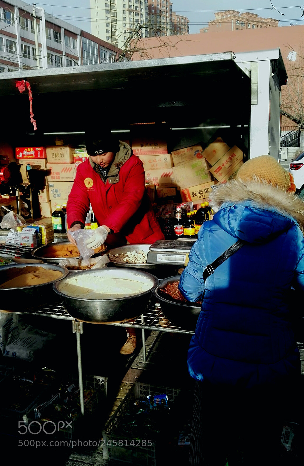 HUAWEI P8 sample photo. 卖调料者 photography