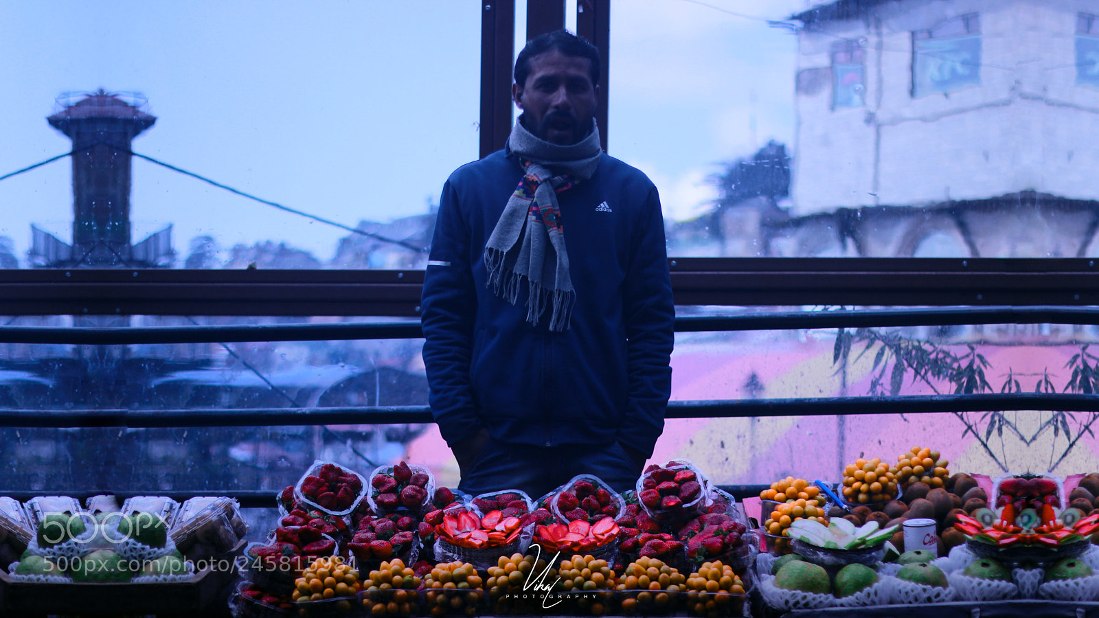 Canon EOS 600D (Rebel EOS T3i / EOS Kiss X5) sample photo. Street fruit photography