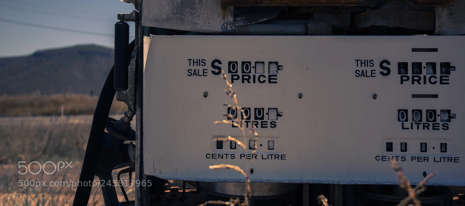 Nikon D800 sample photo. Old rustic fuel pump photography