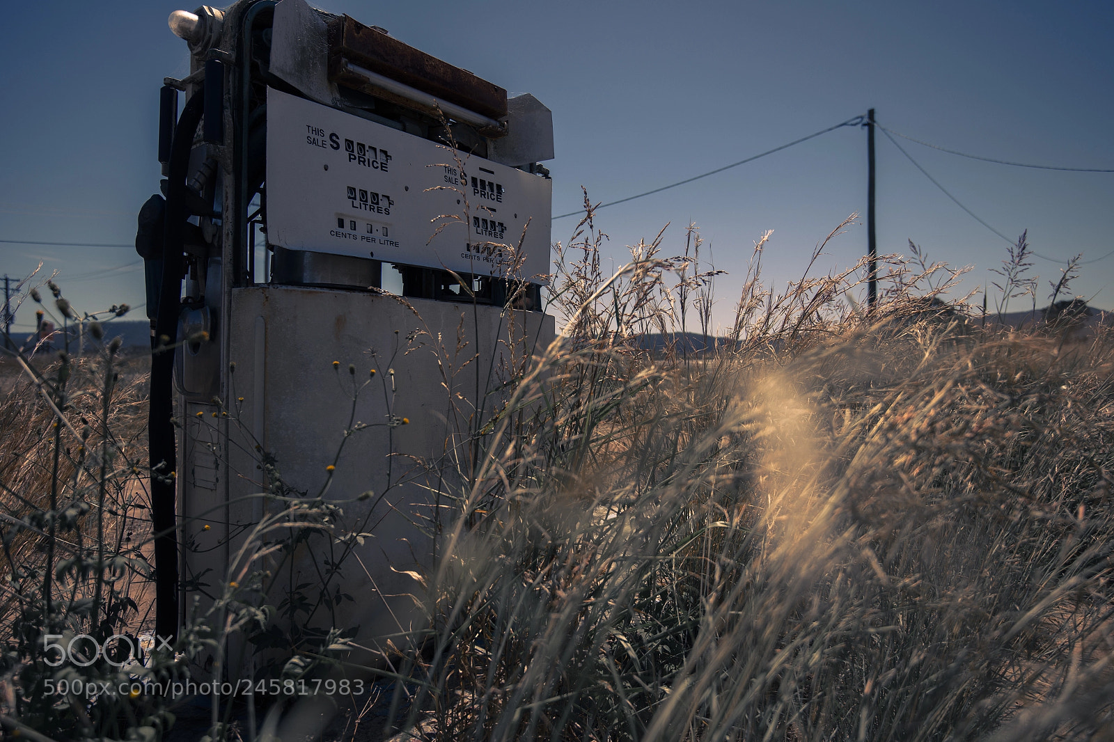 Nikon D800 sample photo. Old rustic fuel pump photography