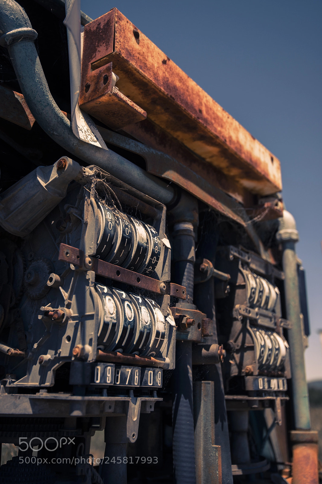 Nikon D800 sample photo. Old rustic fuel pump photography