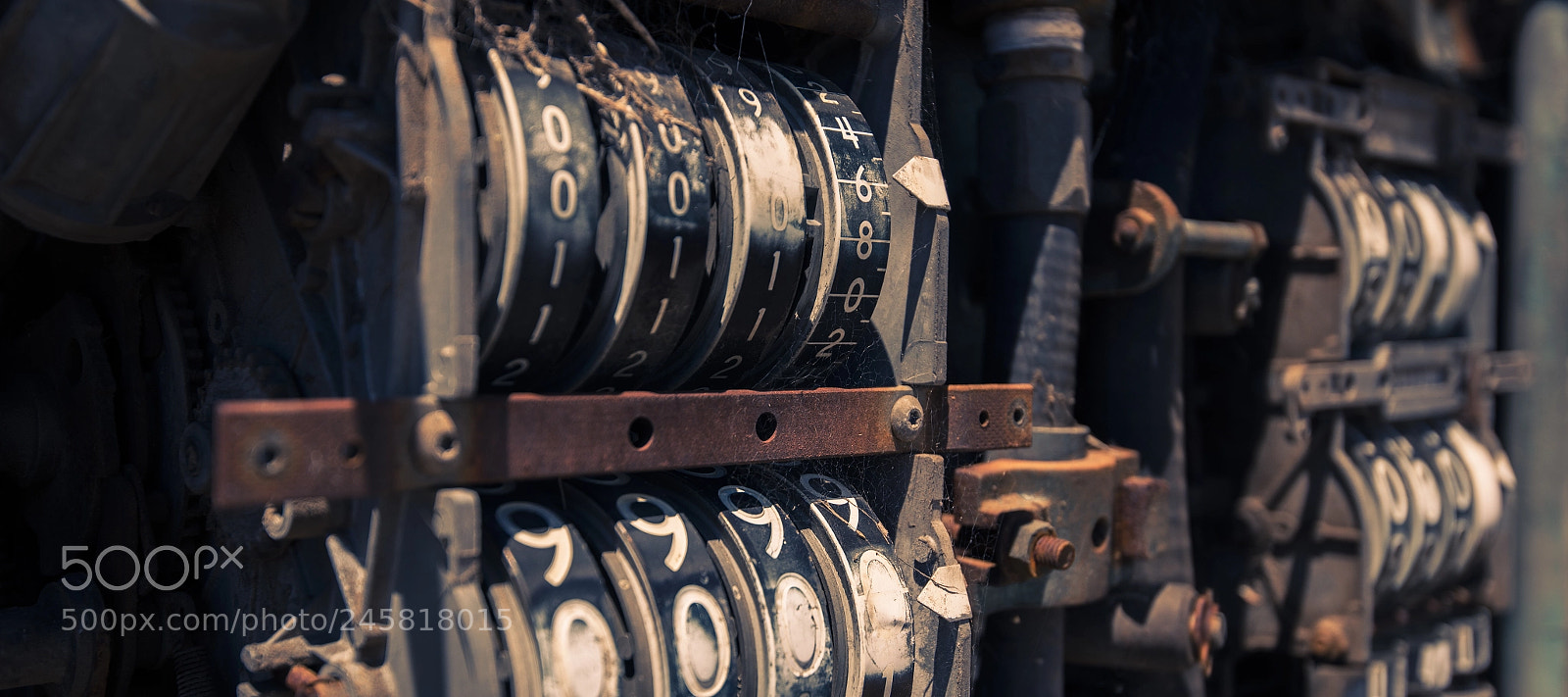 Nikon D800 sample photo. Old rustic fuel pump photography