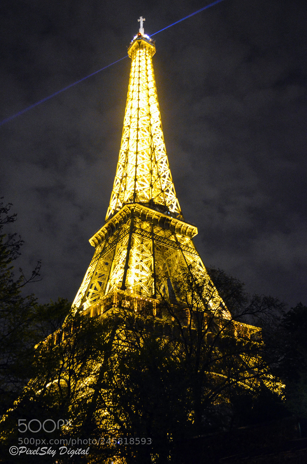 Nikon D5100 sample photo. The eiffel tower photography