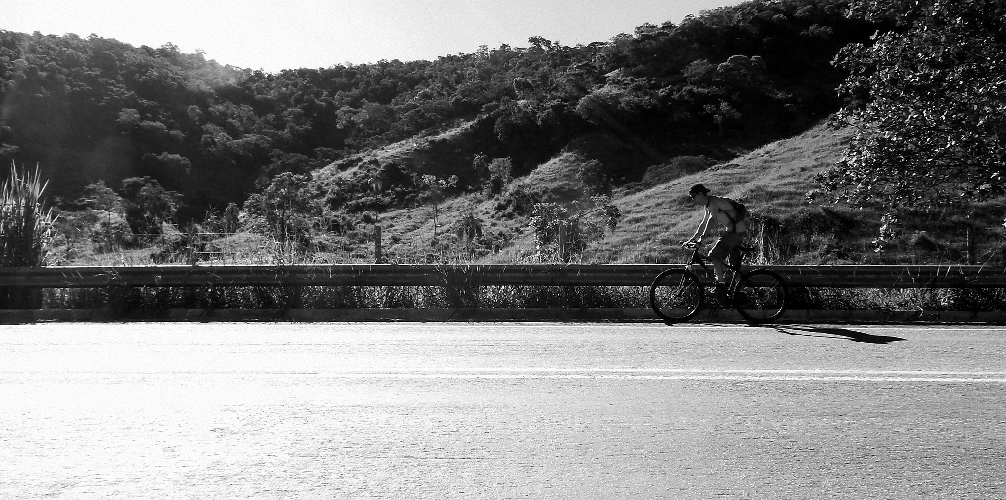 Samsung WB150 / WB150F / WB152 / WB152F / WB151 / WB151F / WB140 sample photo. Tarde de domingo photography
