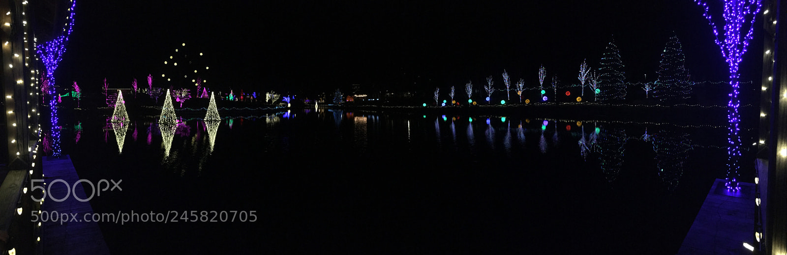 Apple iPhone 6s Plus sample photo. Christmas panorama photography