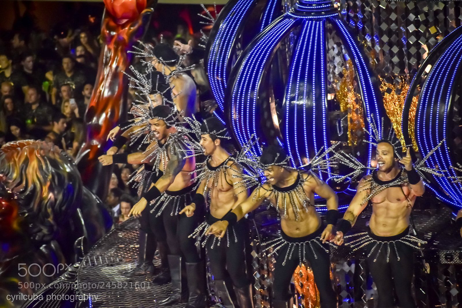 Nikon D5500 sample photo. Brazil carnival male dancers photography