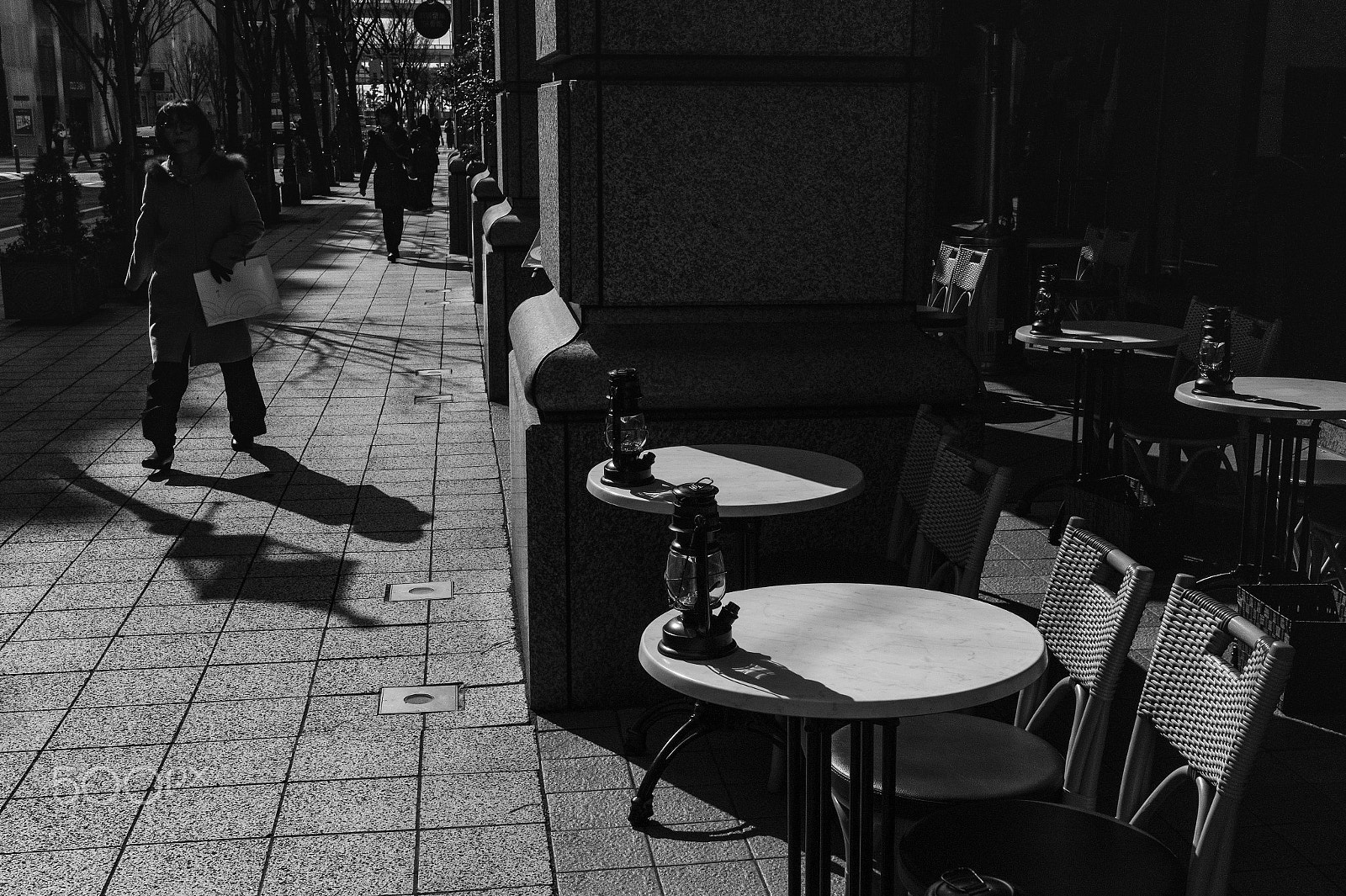 Leica M-Monochrom sample photo. Urban street snap photography