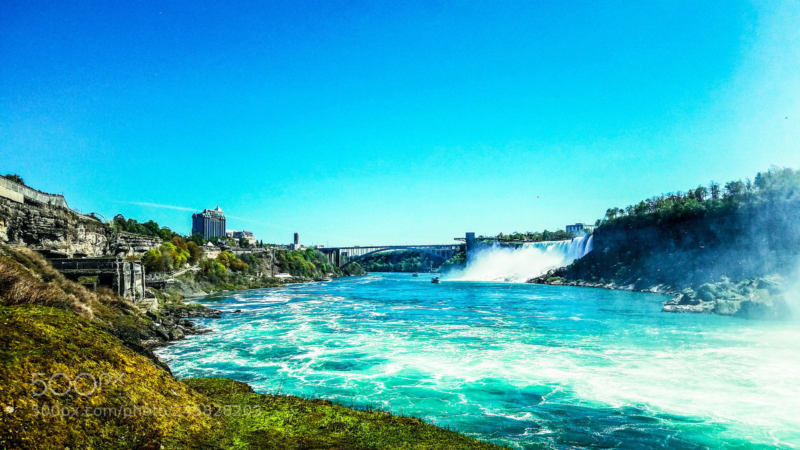 Samsung Galaxy S7 sample photo. Brilliant blue niagara photography