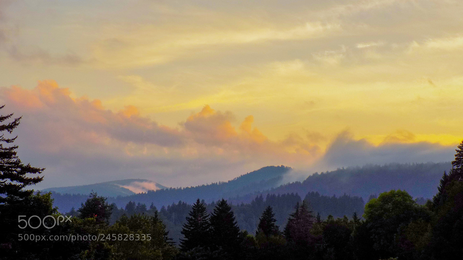 Nikon COOLPIX L340 sample photo. Euphoric mountain sunset photography