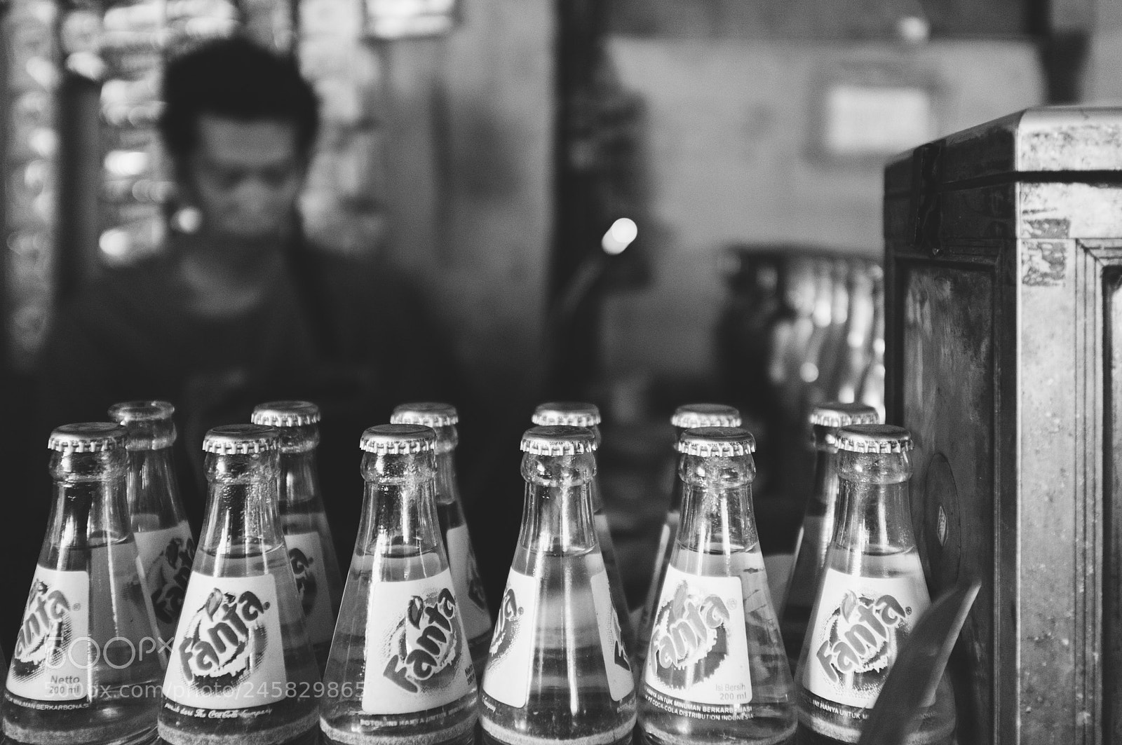 Fujifilm FinePix X100 sample photo. Fanta photography