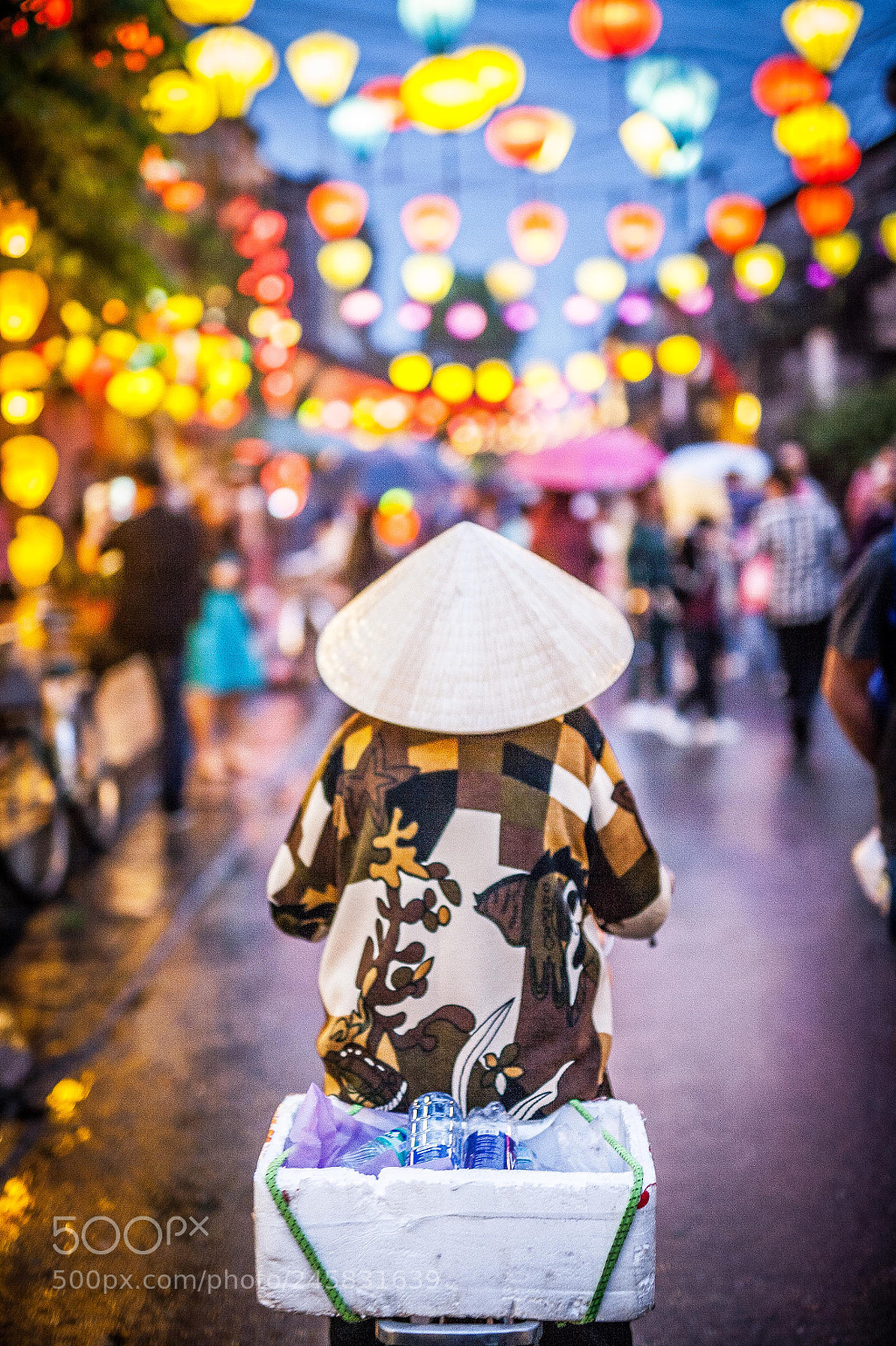 Canon EOS 5D sample photo. Lanterns photography