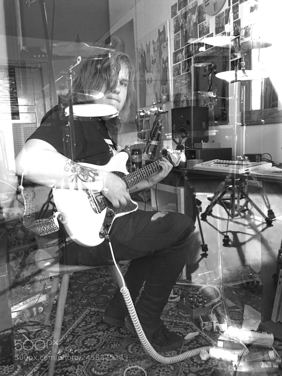 Apple iPhone 6 sample photo. Myself in the studio photography