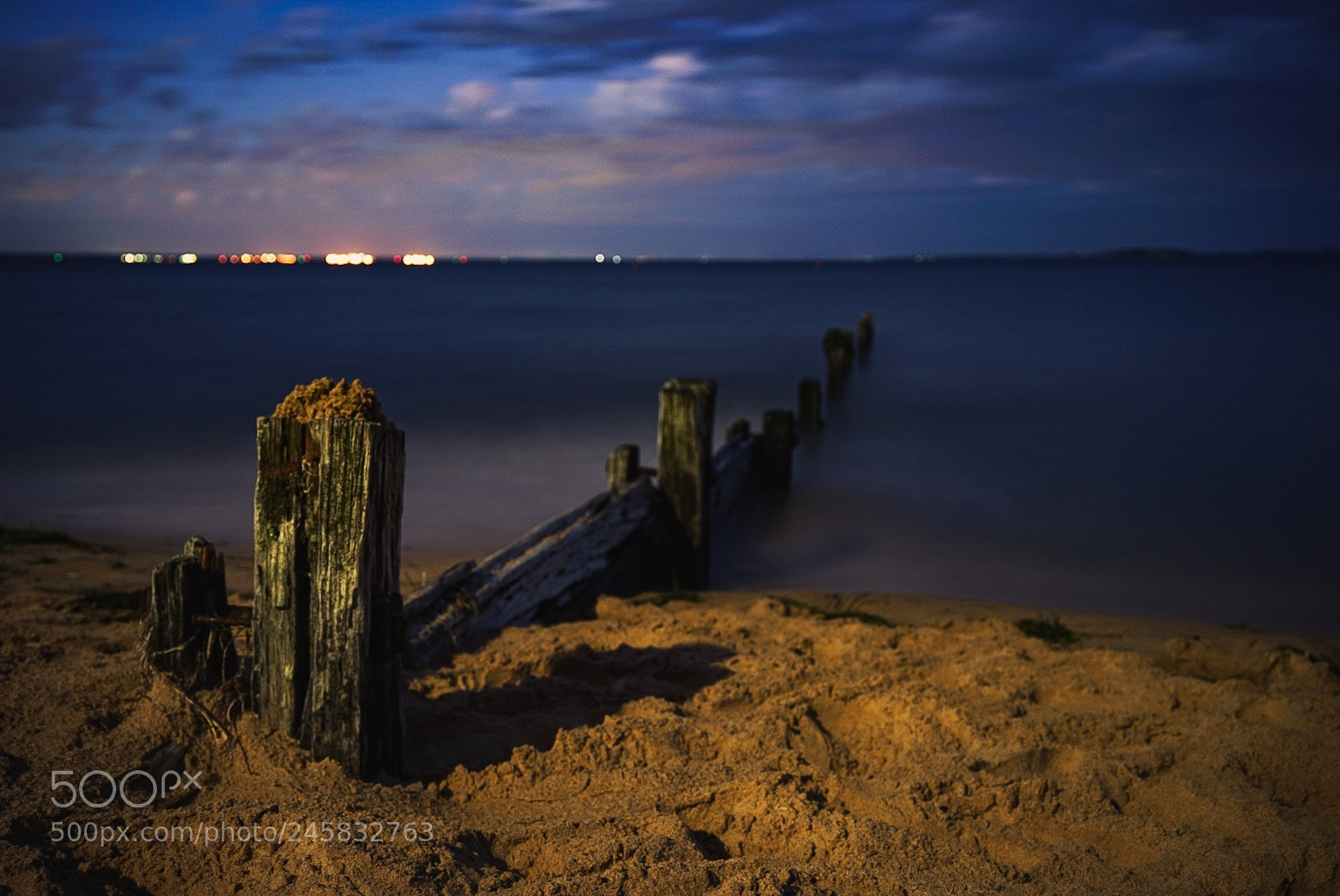 Sony a7 II sample photo. Cowes beach photography