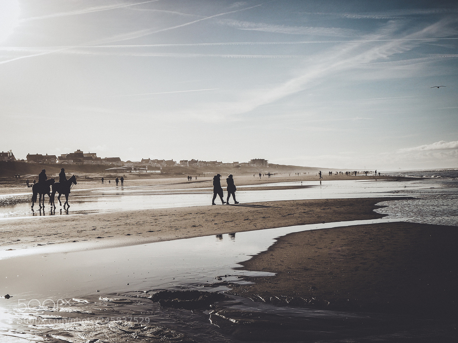 Olympus OM-D E-M10 II sample photo. Beach side. photography