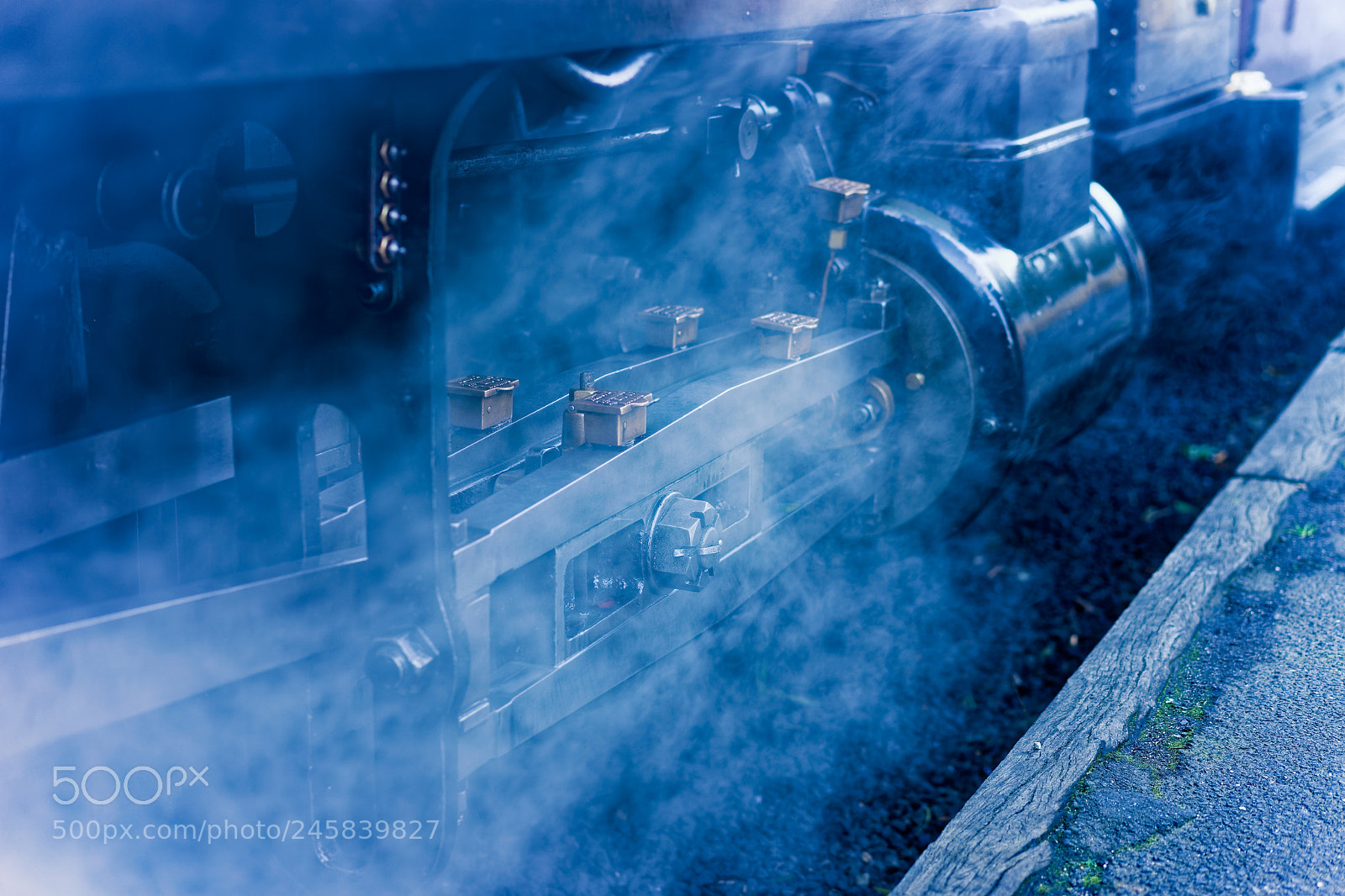 Sony a7 II sample photo. Puffing billy up close photography