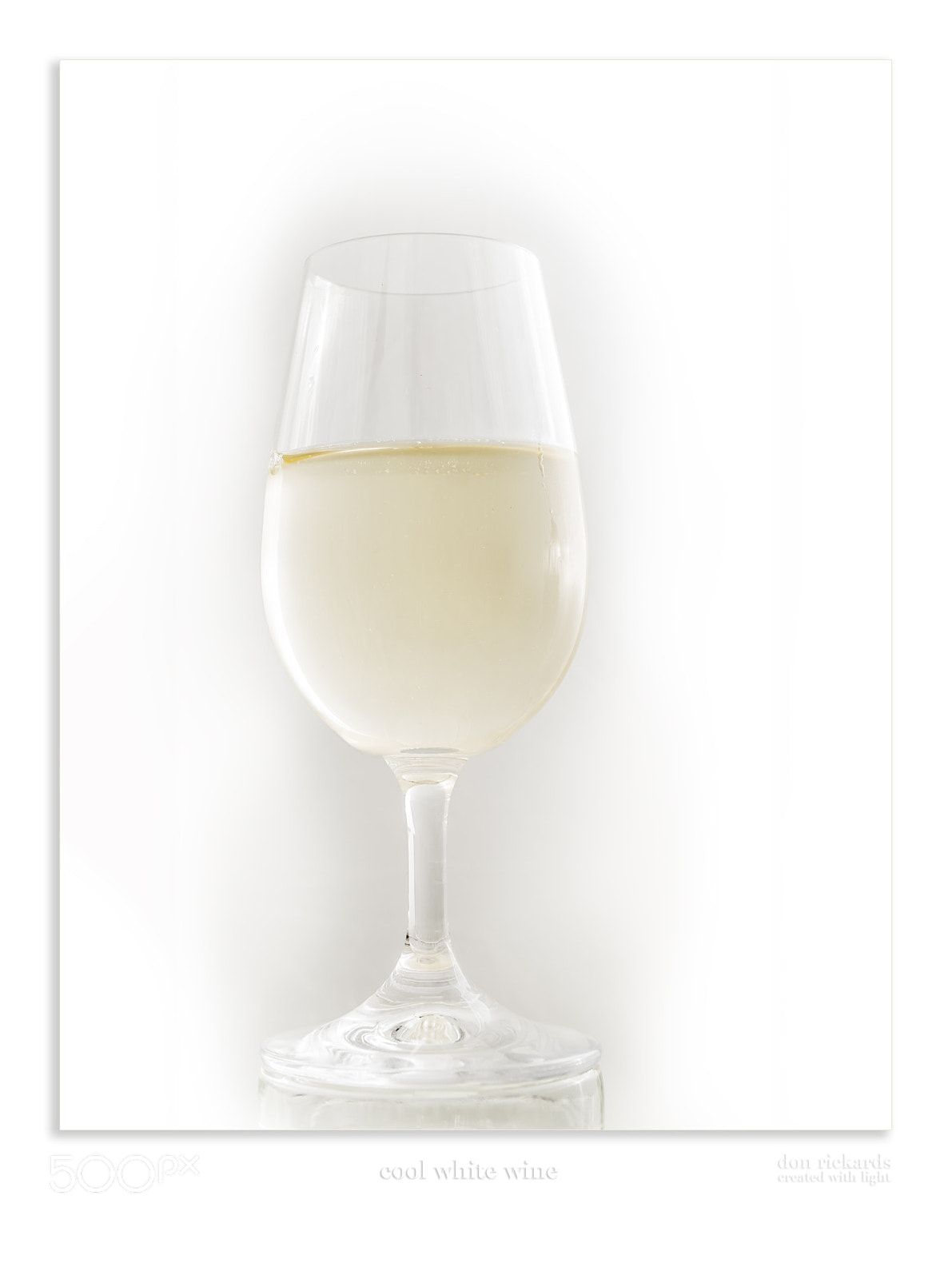 Sony ILCA-77M2 sample photo. Cool white wine copy photography