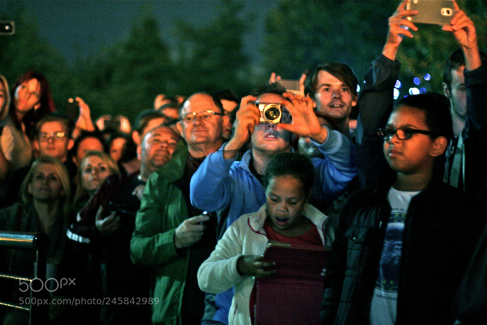 Canon EOS 30D sample photo. Fired-up faces photography