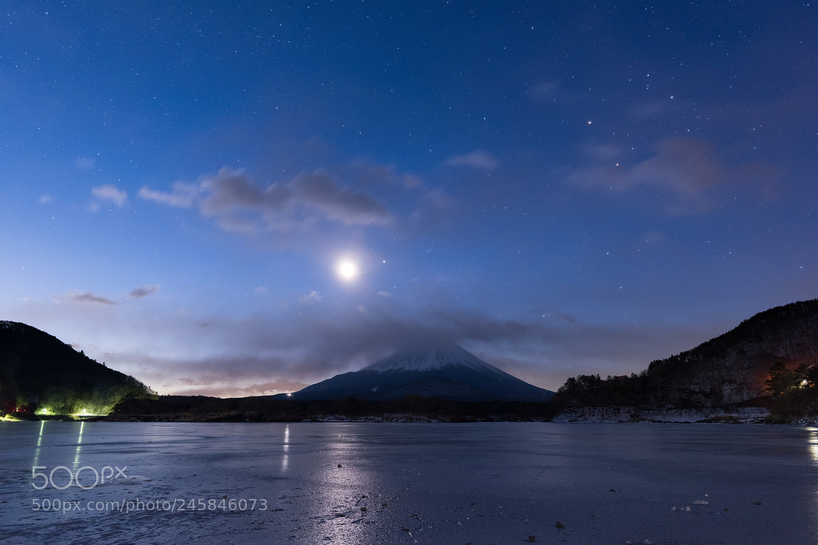 Nikon D810 sample photo. Dawn of a frozen photography