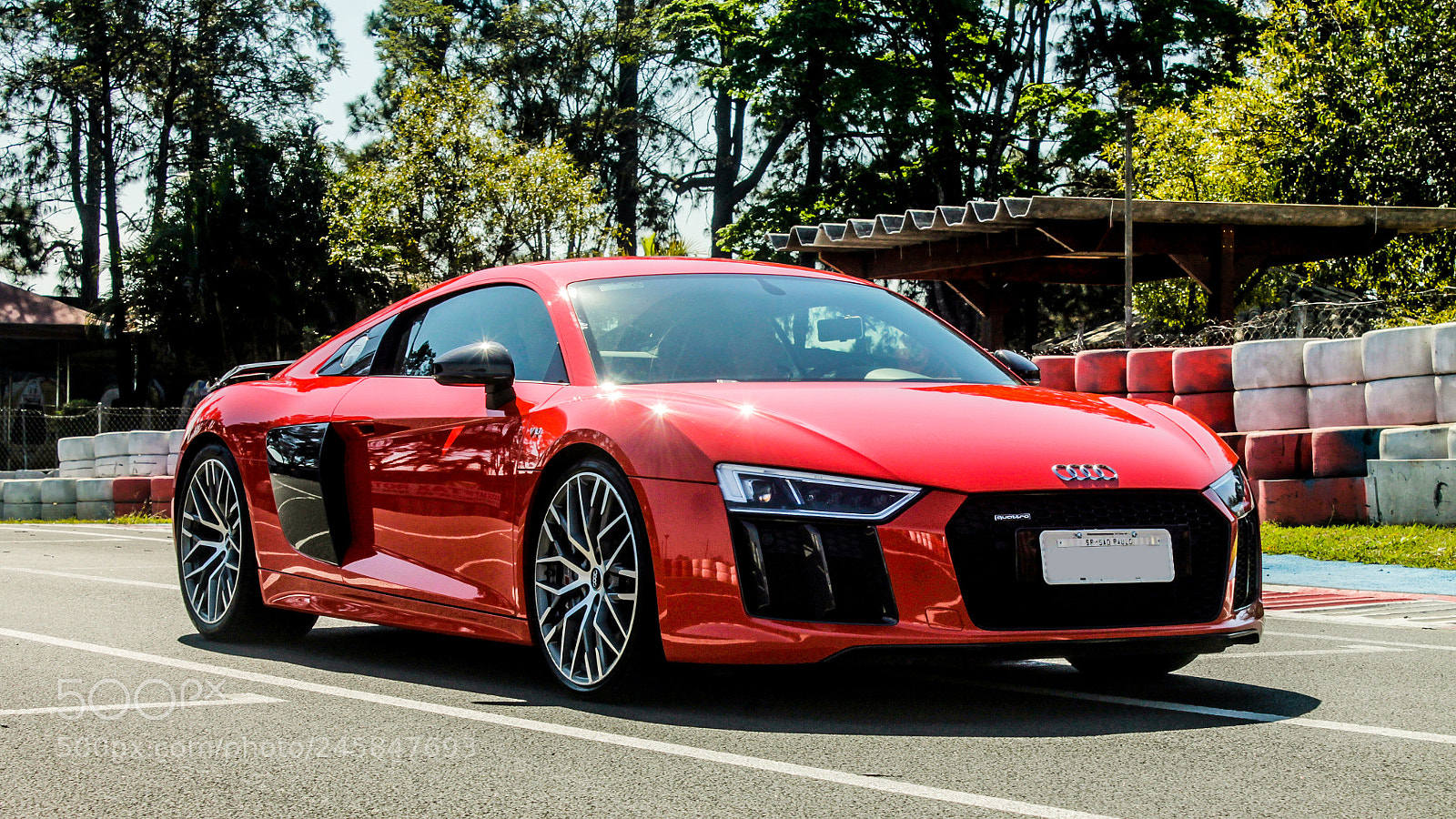 Canon EOS 1100D (EOS Rebel T3 / EOS Kiss X50) sample photo. Audi r8 v10 quattro photography
