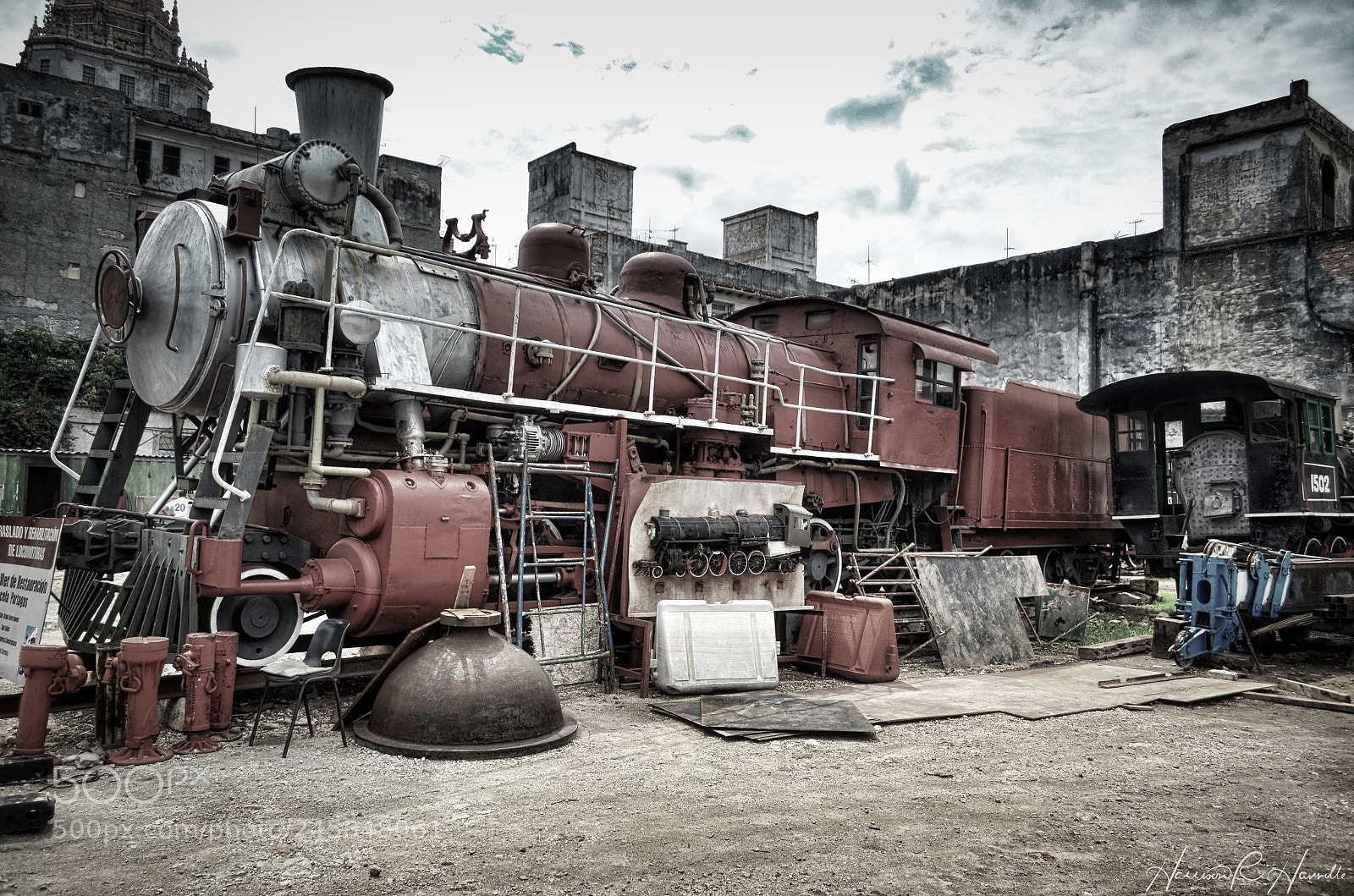Nikon D5100 sample photo. Big red photography