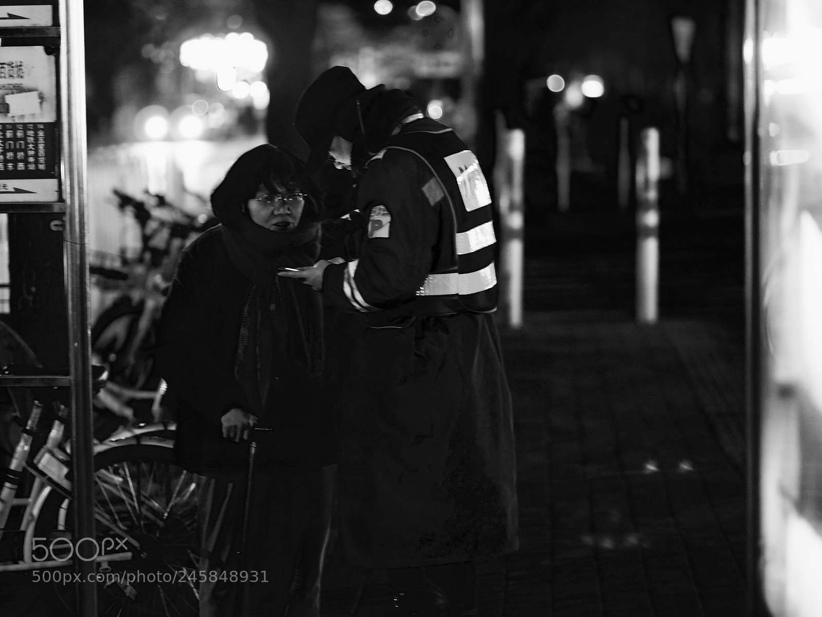 Olympus OM-D E-M10 II sample photo. “坐这一路车” photography