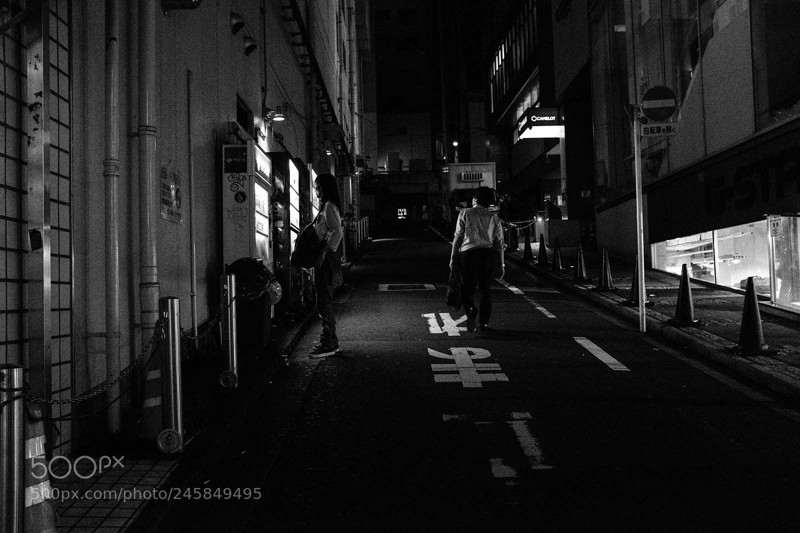 Fujifilm X100F sample photo. Tokyo japan 2017 photography