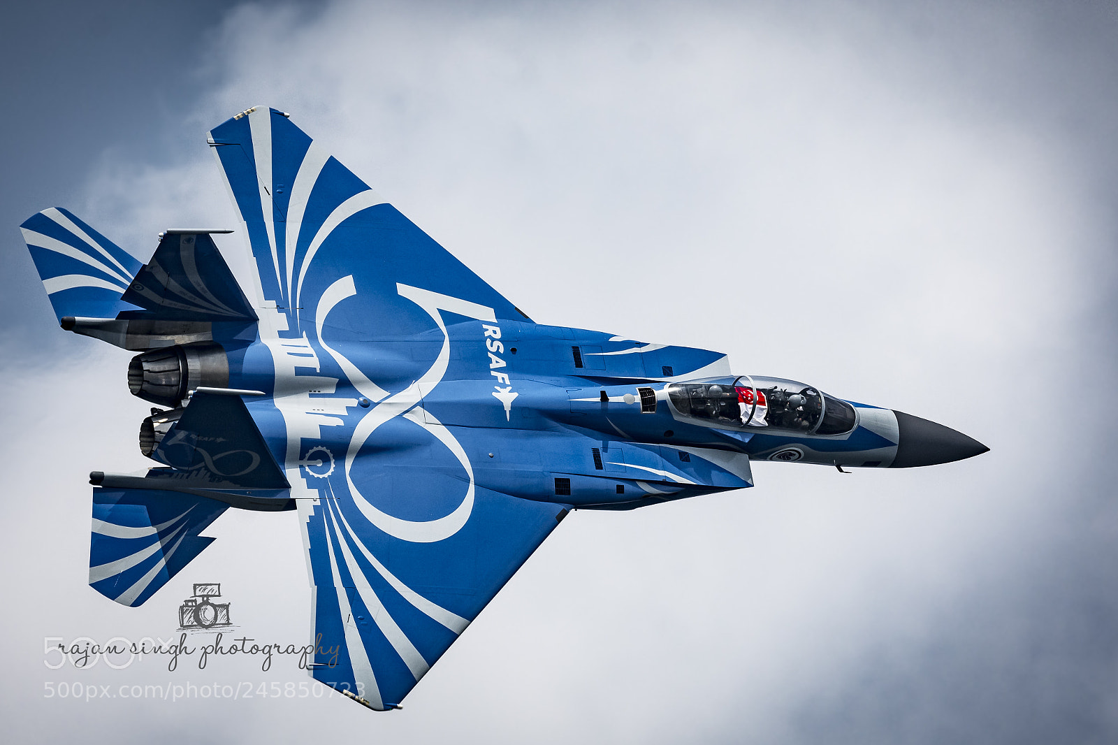 Nikon D7200 sample photo. Republic of singapore air photography