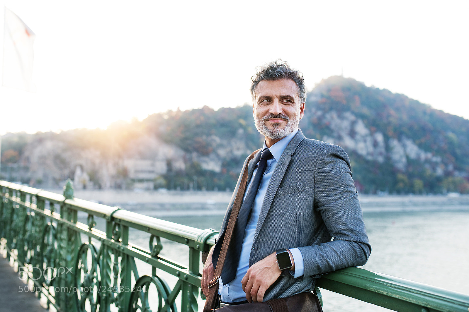 Nikon D5 sample photo. Mature businessman in a photography