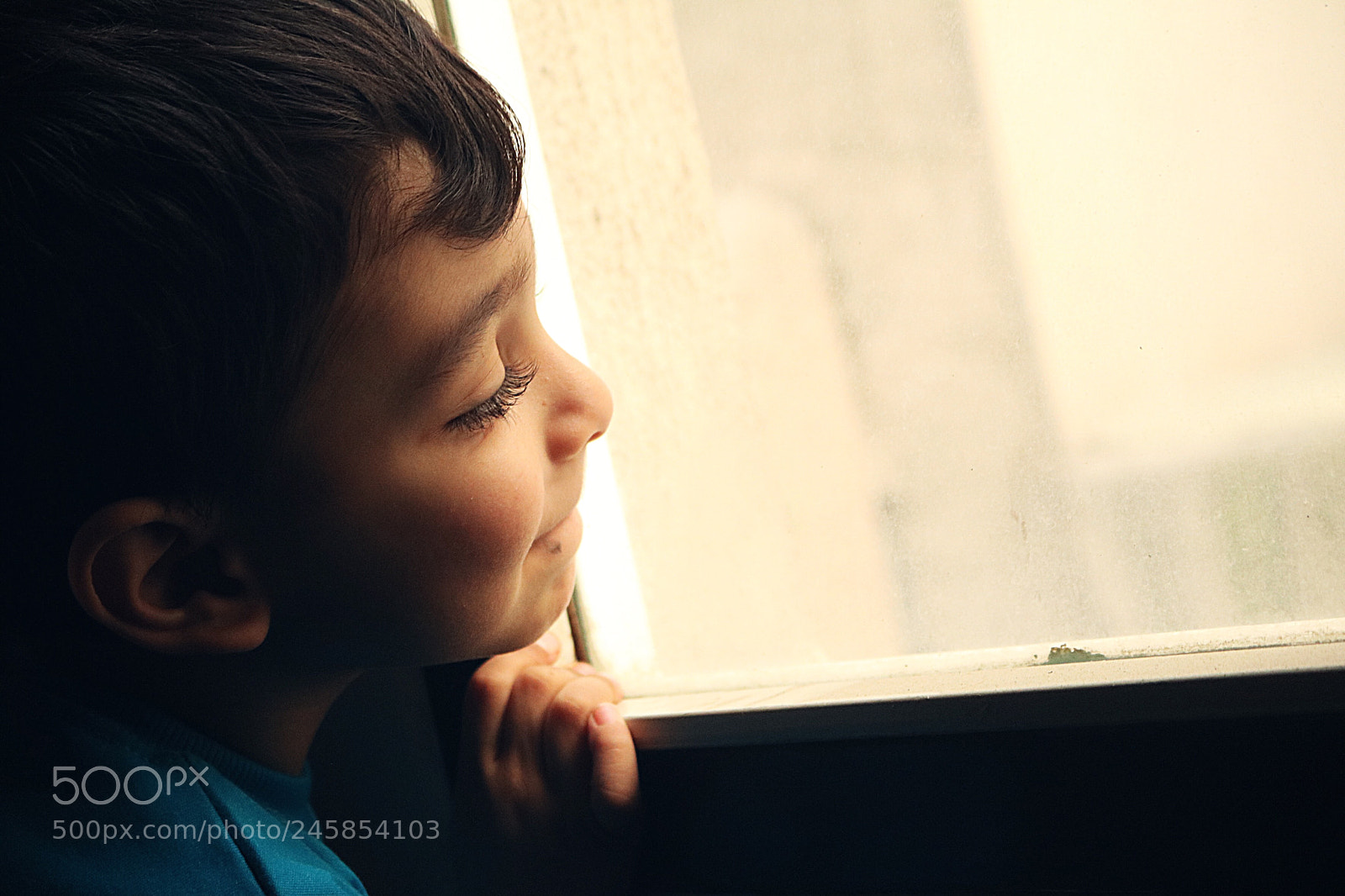 Canon EOS 750D (EOS Rebel T6i / EOS Kiss X8i) sample photo. Baby? photography