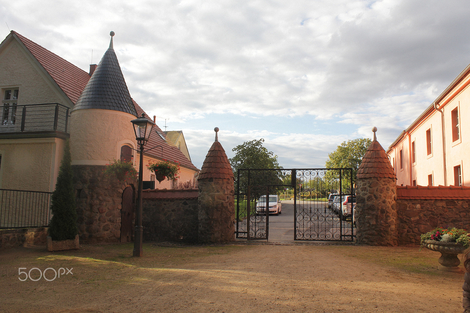 Canon EOS 550D (EOS Rebel T2i / EOS Kiss X4) sample photo. Schloss & gut liebenberg photography
