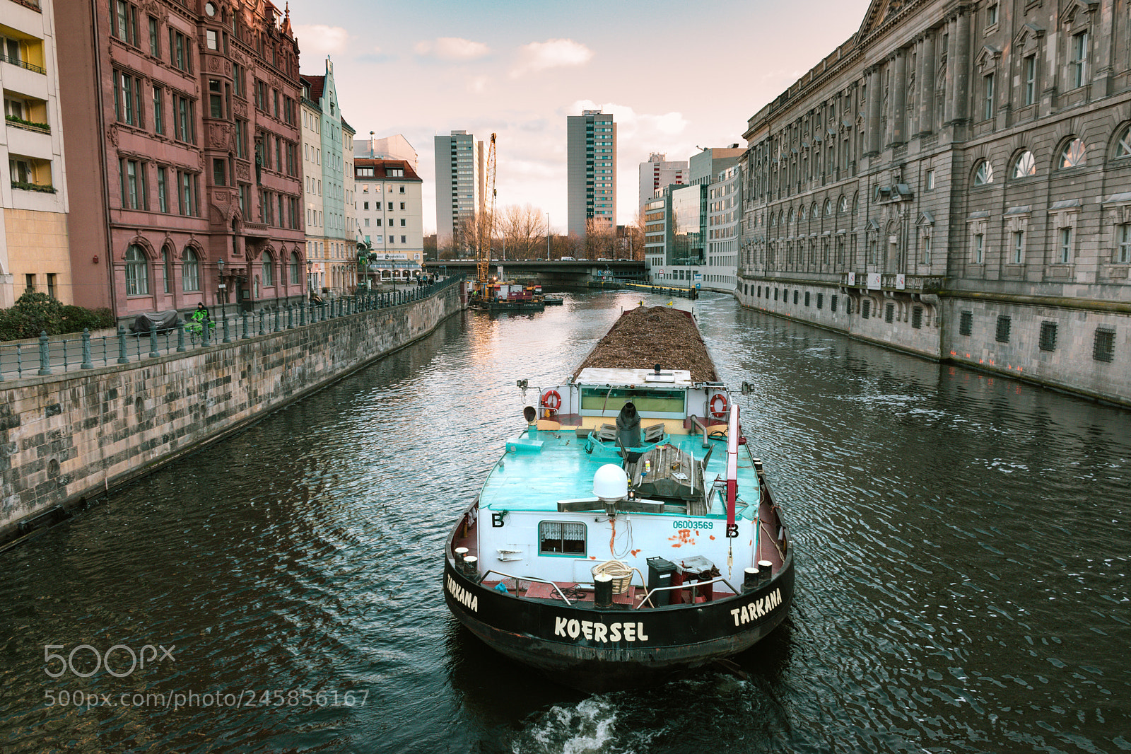 Nikon D5600 sample photo. Berlin, february 2018. photography