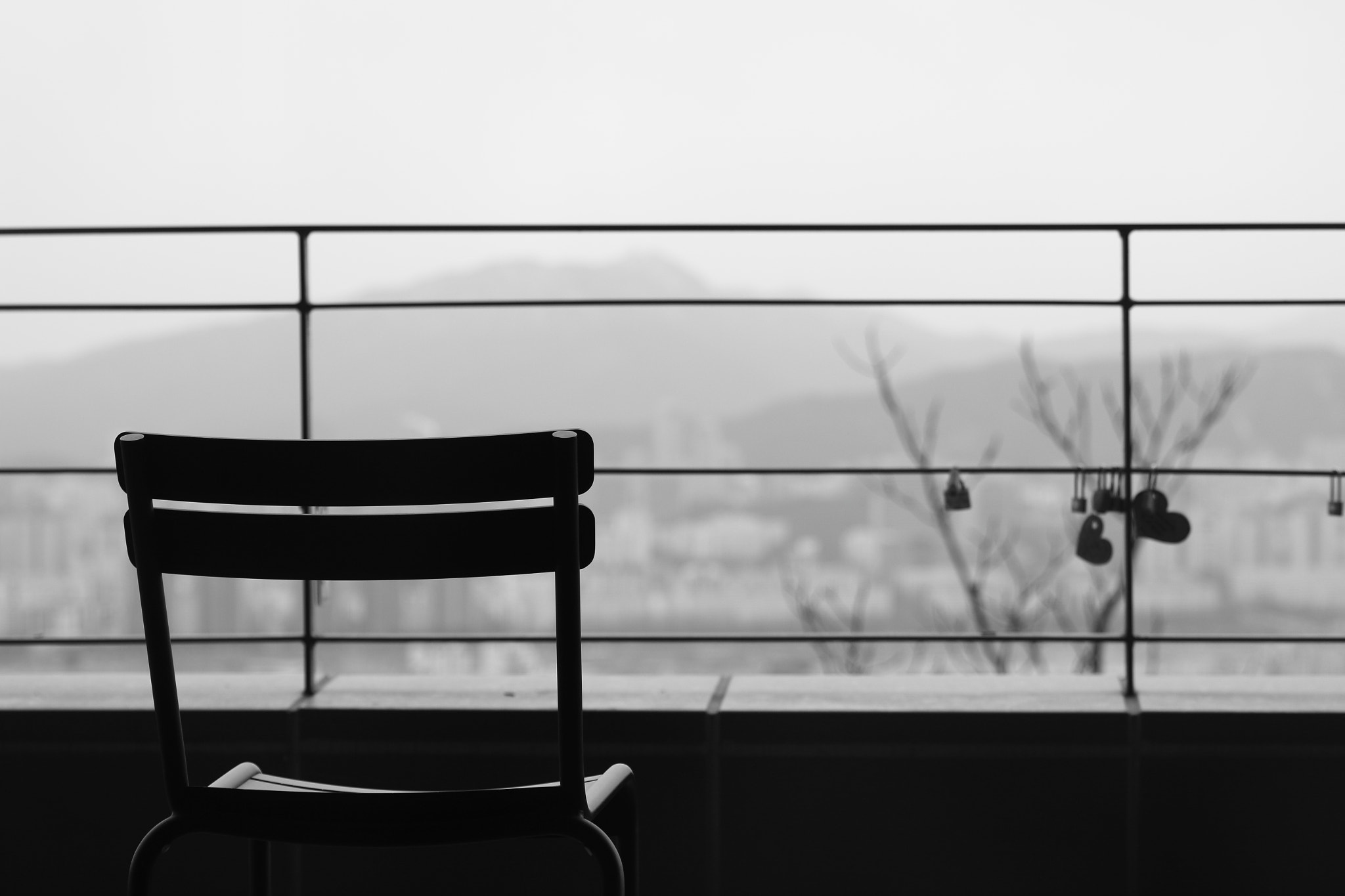 Canon EF 70-300 F4-5.6 IS II USM sample photo. Lonely photography