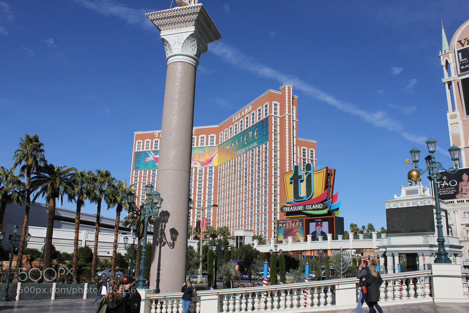 Canon EF-S 18-55mm F3.5-5.6 IS sample photo. Las vegas, nevada, us photography