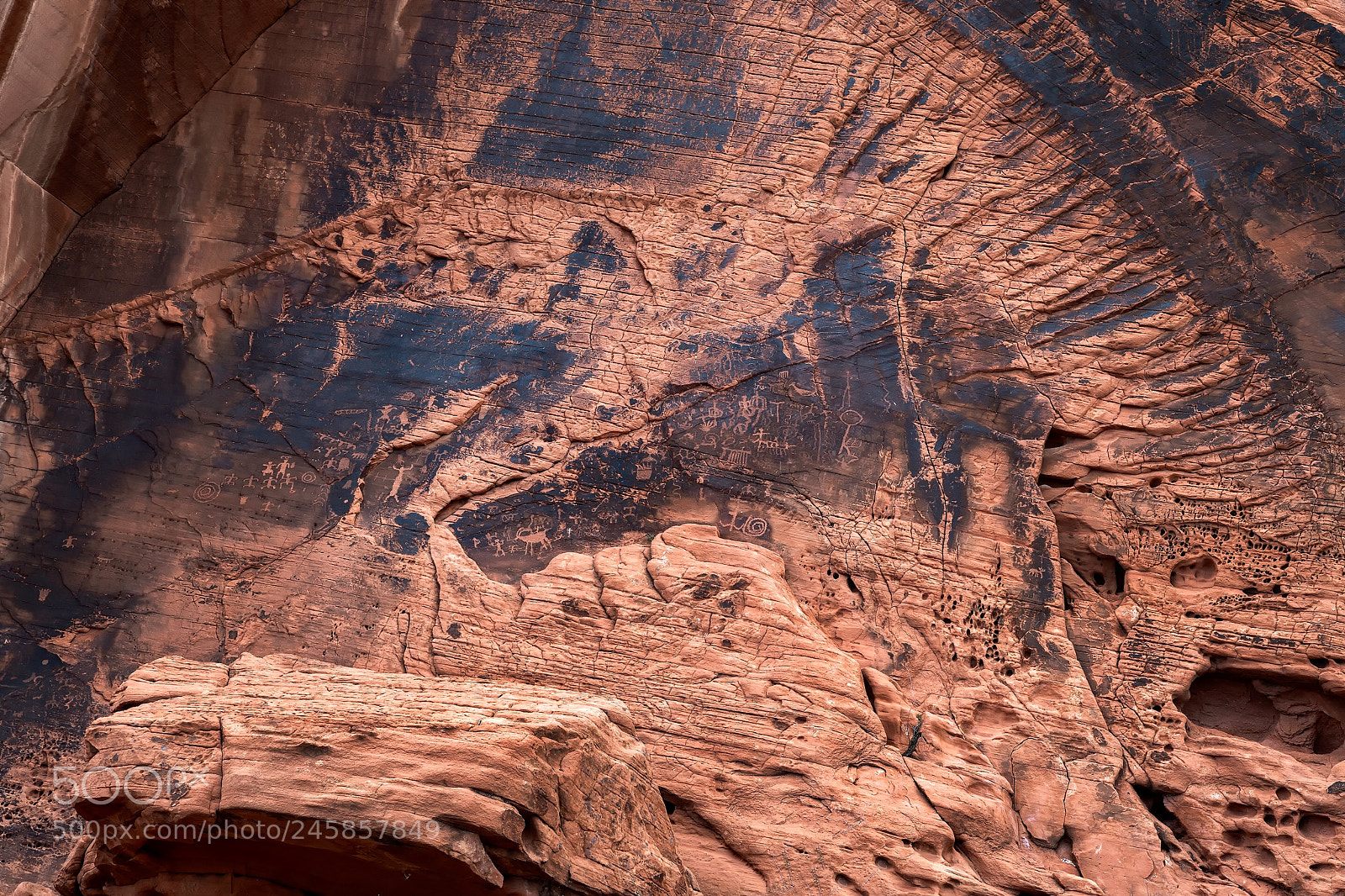 Nikon D850 sample photo. Desert varnish and petroglyphs photography