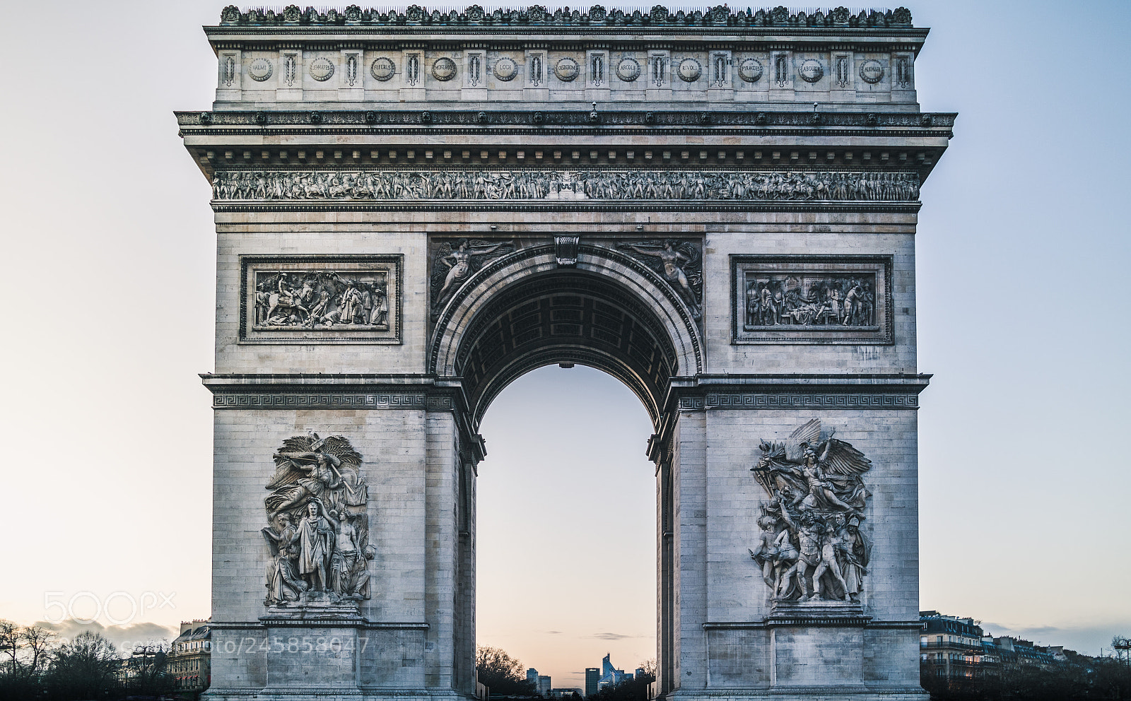 Samsung NX300 sample photo. Arc de triomphe photography