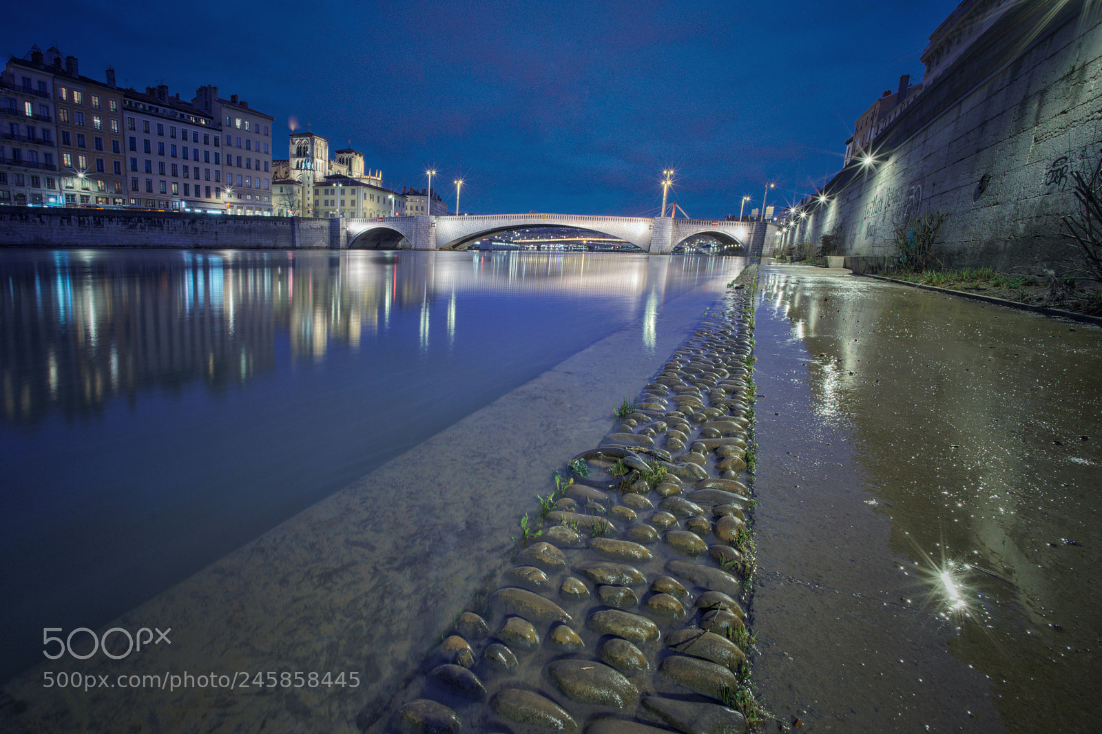 Sony a7 II sample photo. Soirée humide photography