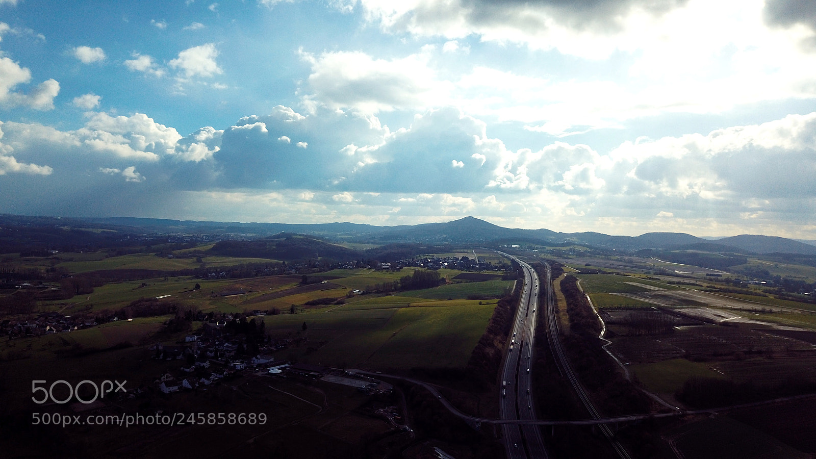 DJI FC220 sample photo. Ölberg photography