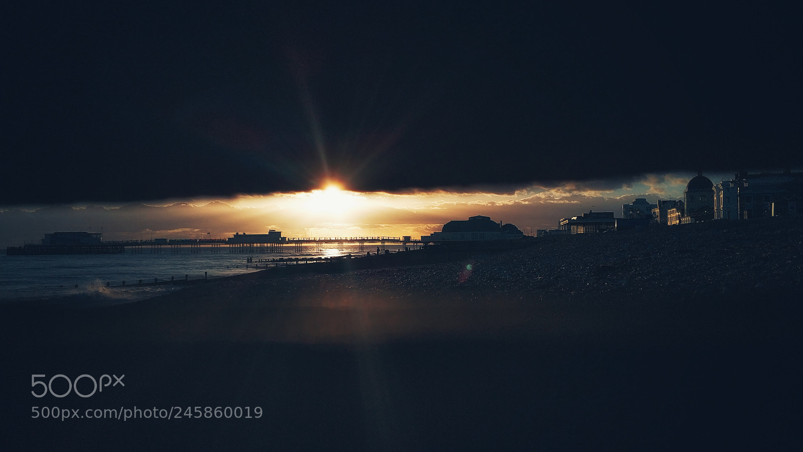 Xiaomi MI6 sample photo. Worthing pier photography