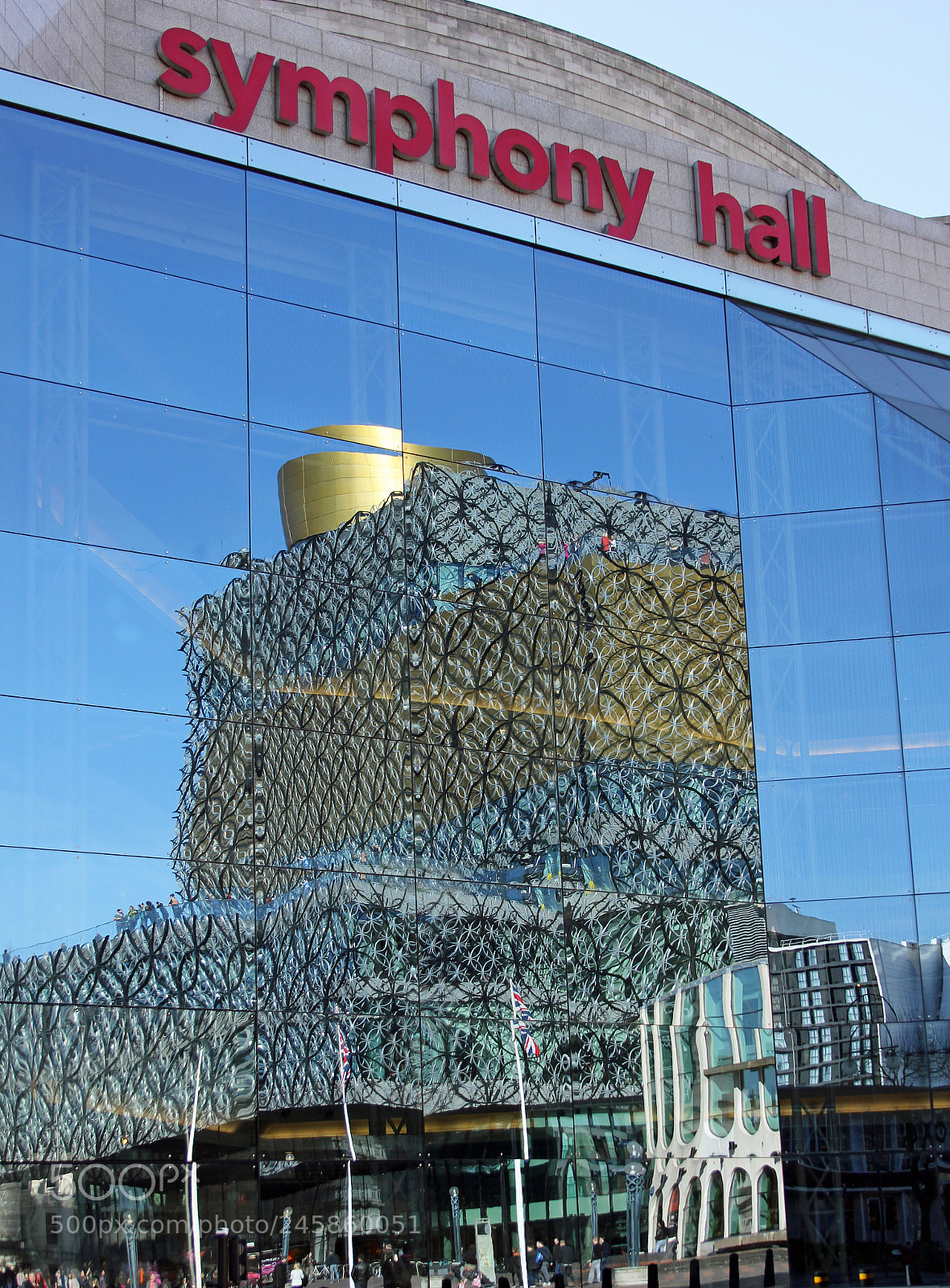 Canon EOS 550D (EOS Rebel T2i / EOS Kiss X4) sample photo. Birmingham library in reflection. photography