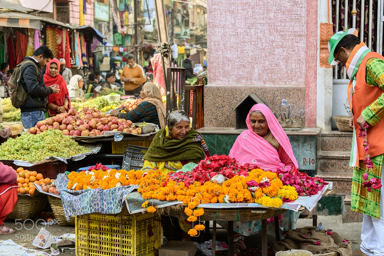 Nikon D850 sample photo. At the market photography