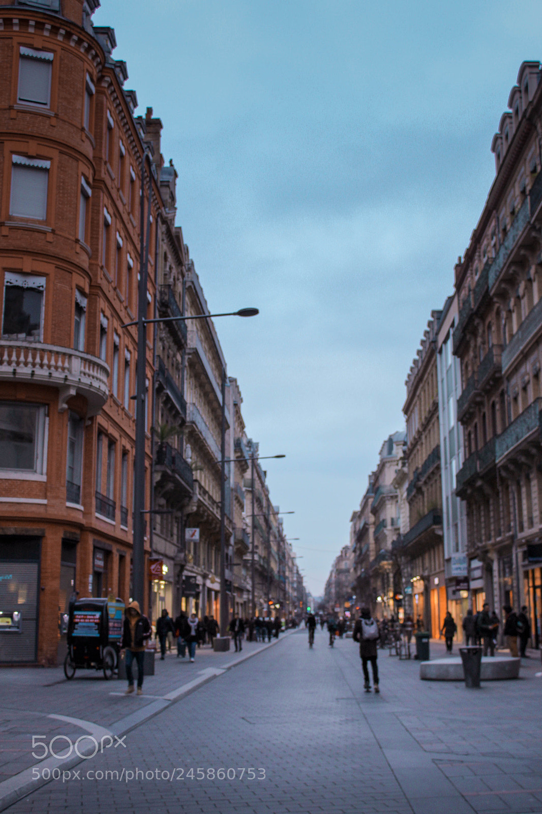 Canon EOS 1200D (EOS Rebel T5 / EOS Kiss X70 / EOS Hi) sample photo. Toulouse, france photography