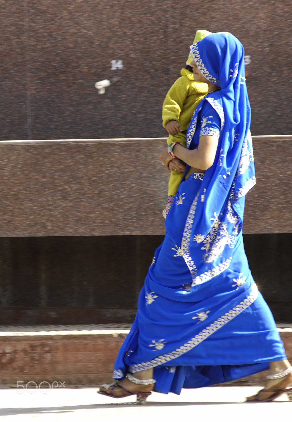 Nikon D2X sample photo. Lady in blue photography
